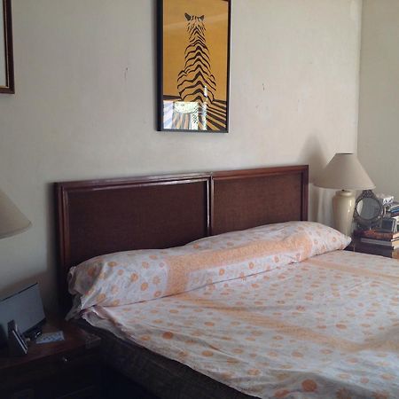 Homestay Chateau 39 Nova Deli Exterior foto